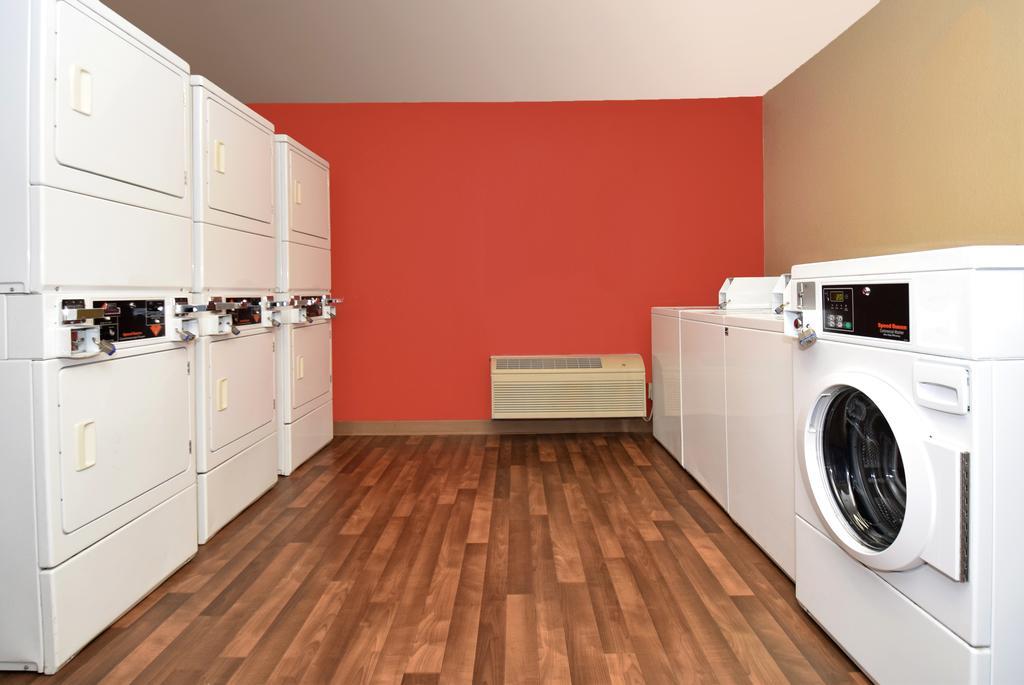 Extended Stay America Suites - Philadelphia - Airport - Tinicum Blvd Eksteriør billede